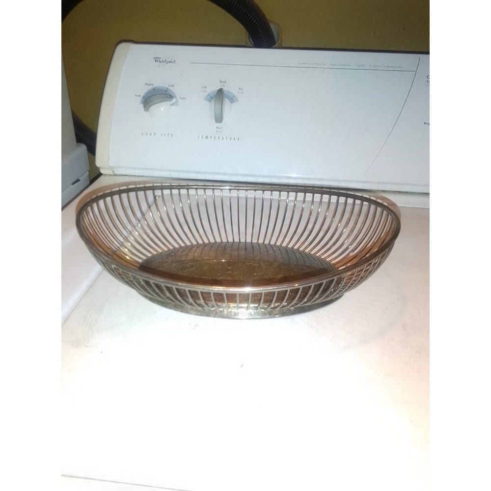 Vintage Made In Italy Silver Plated Fruit Bowl‎ Demensions Are 11" X 8"
